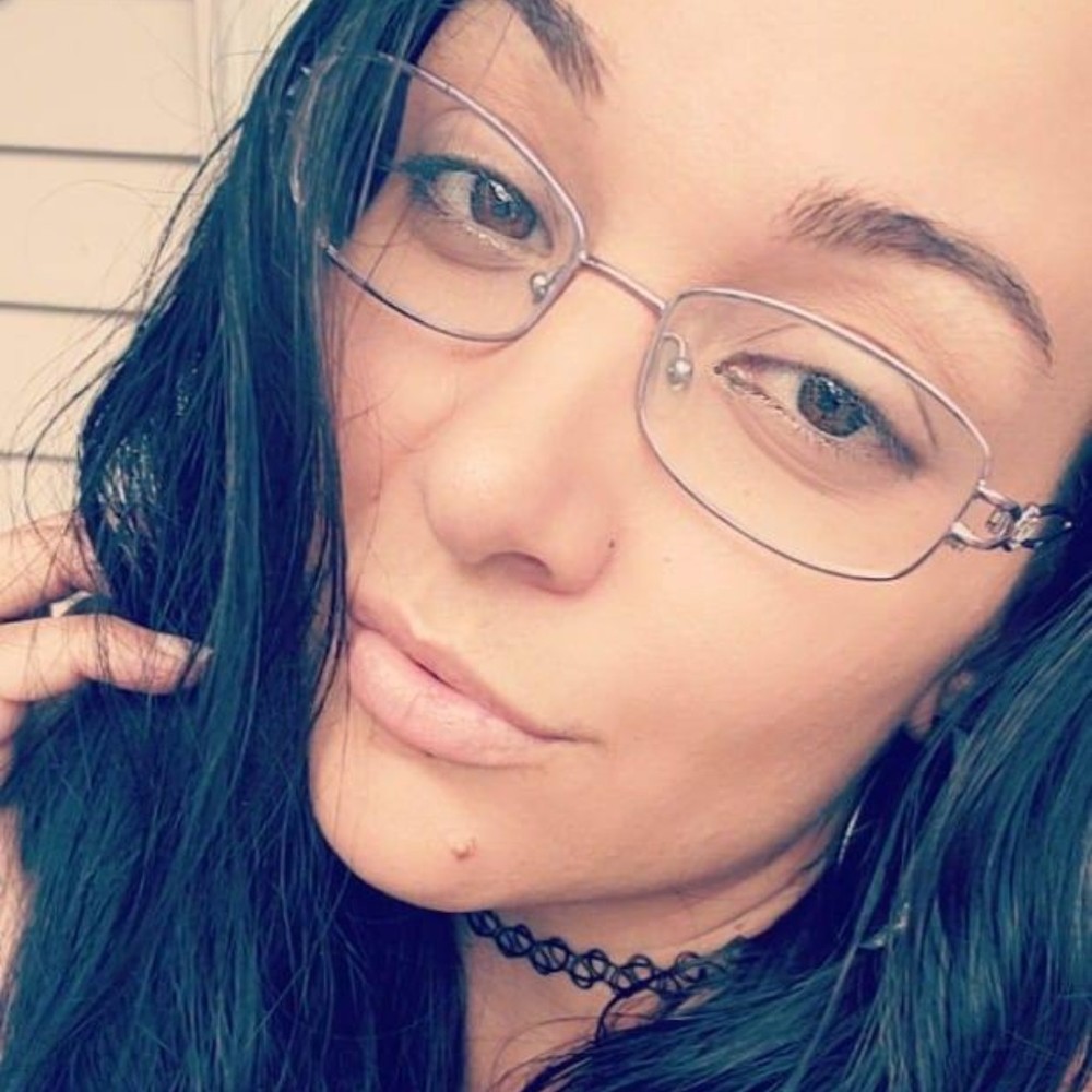 Meet your Posher, Walquidia